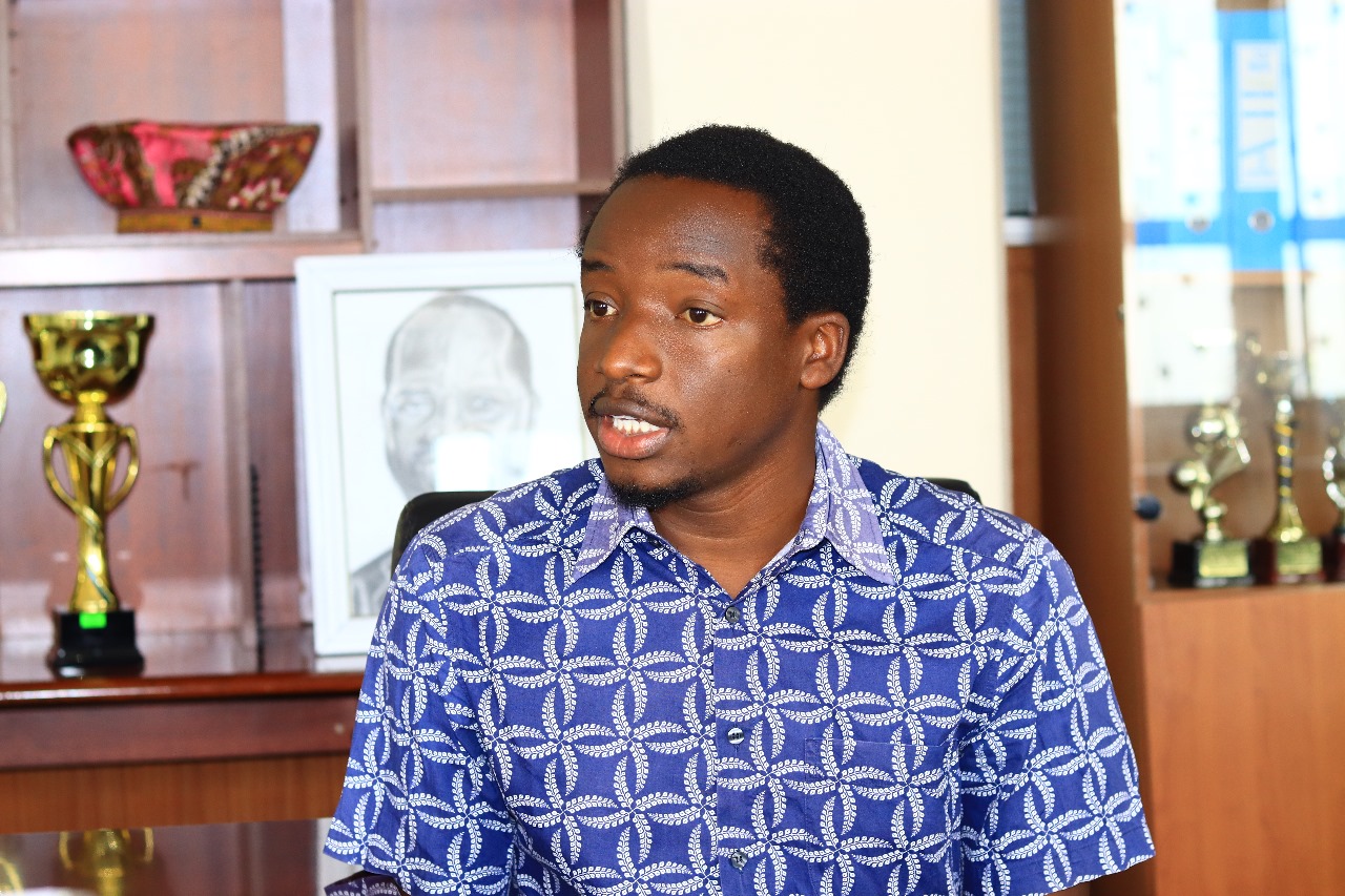 Collins Odiwour